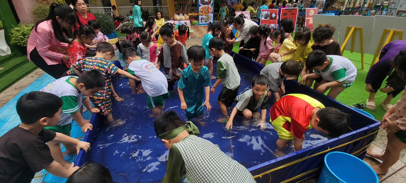 Slideshow Image 1