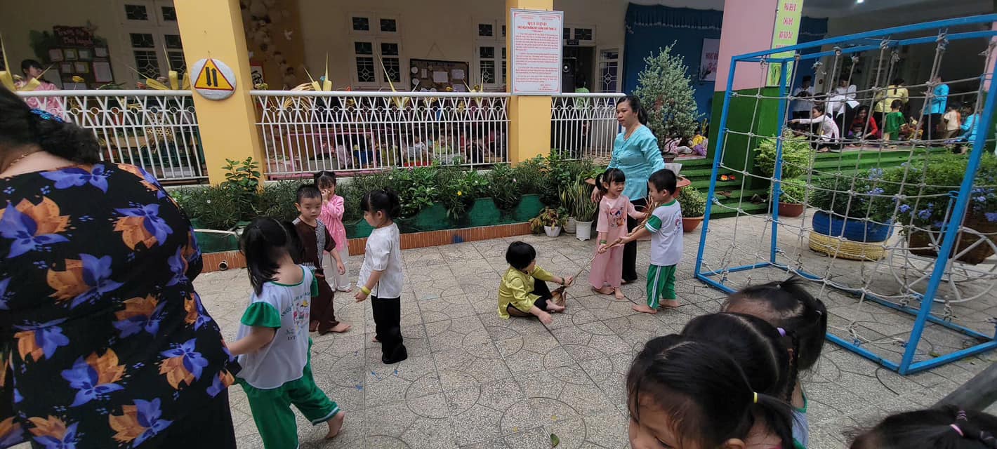 Slideshow Image 1